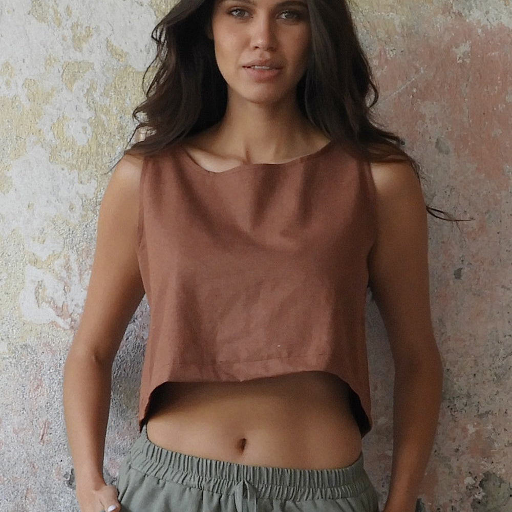 Odana's | Sustainable Gifts | WIND Linen Top Brown | Tops | Sustainable Fashion