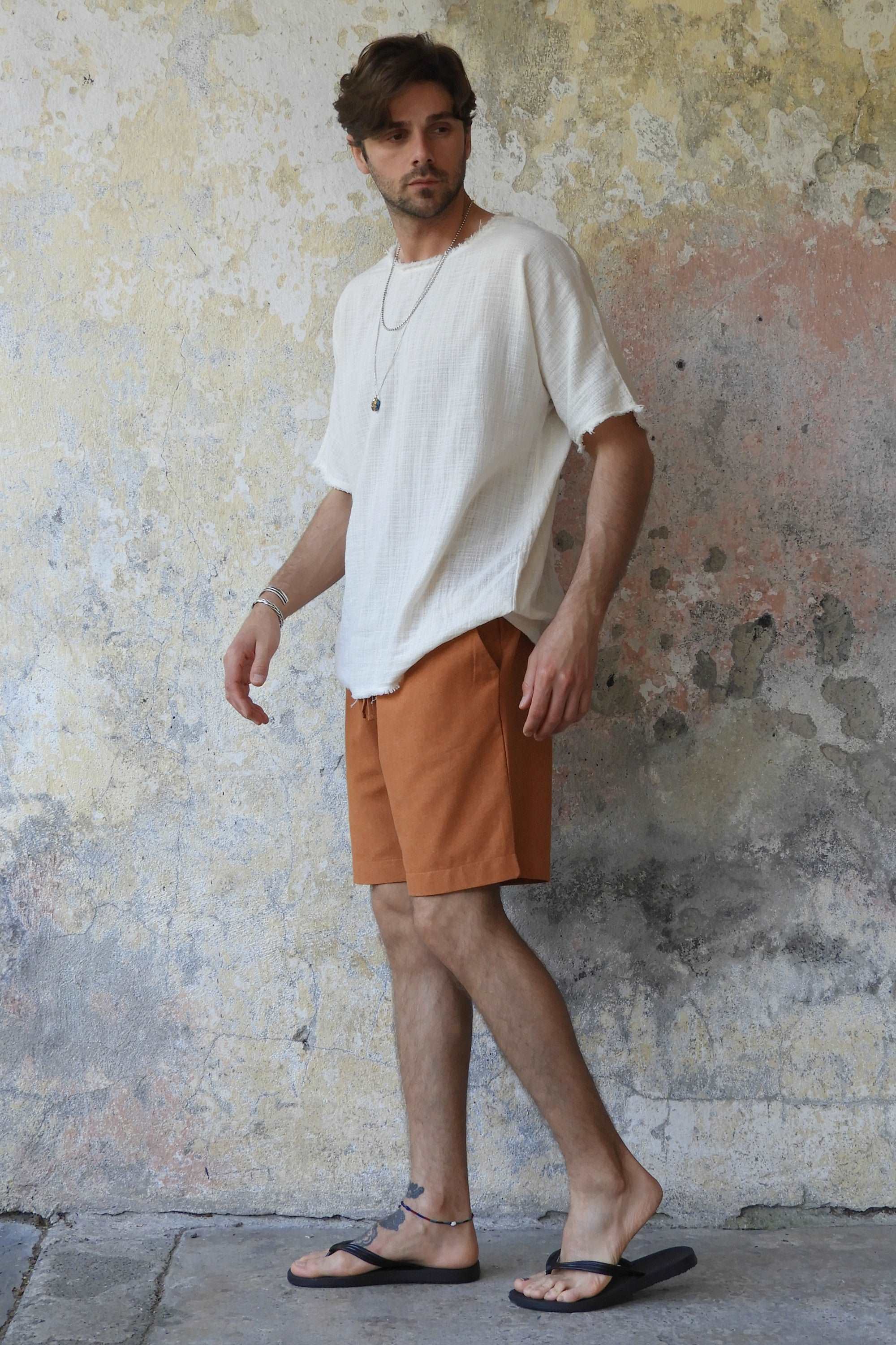 Sustainable  | BOREAS Linen Blend Shorts Man (Indigo Blue, Windsor Tan) by Odana's