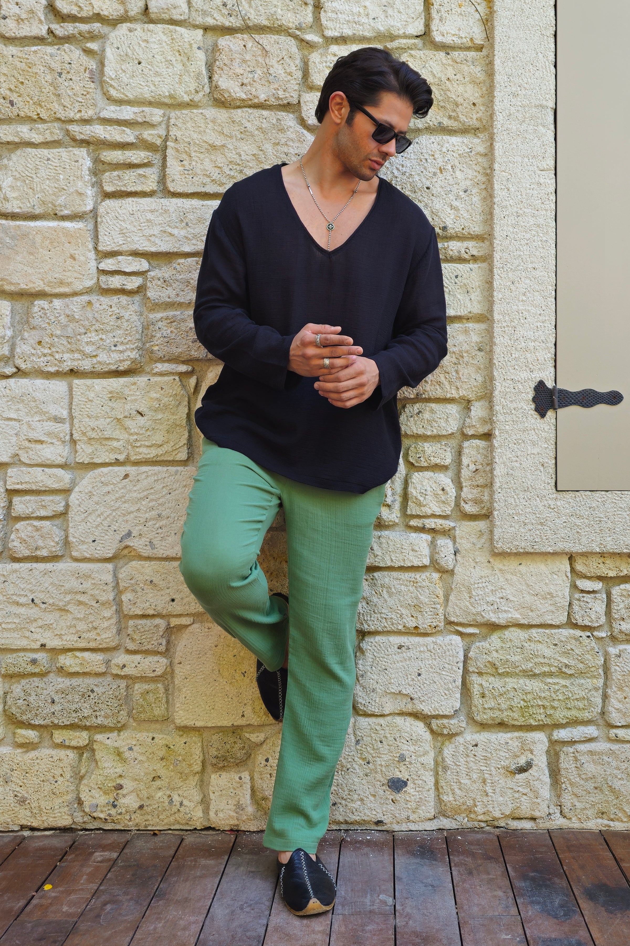 Odana's | Sustainable Gifts | ACHILLES Bamboo & Organic Cotton Shirt (Light Brown, Black) Black | Shirts | Sustainable Fashion