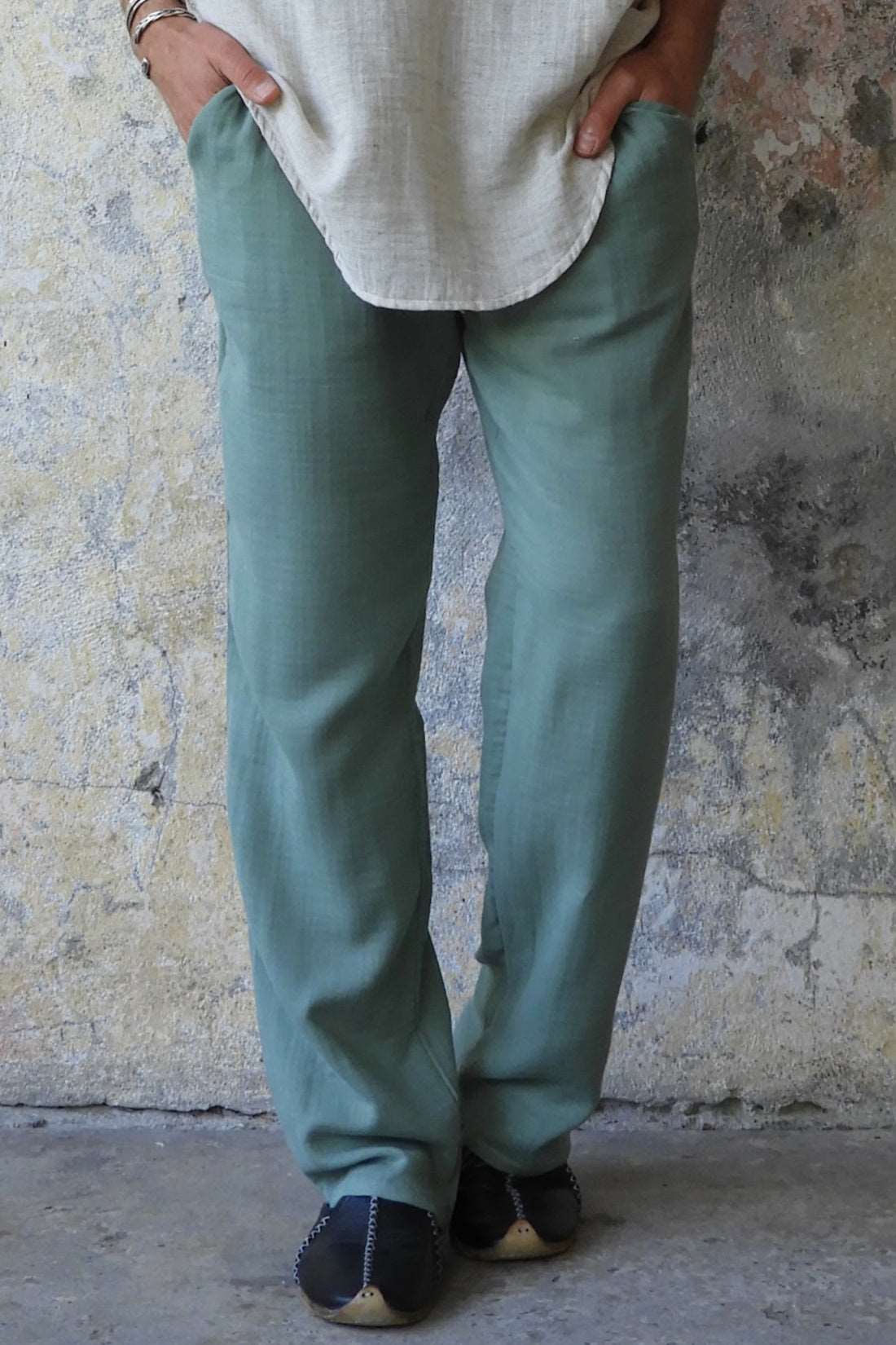 Sustainable  | DUNE Men's Gauze Cotton Pants (Black, Sage Green) by Odana's