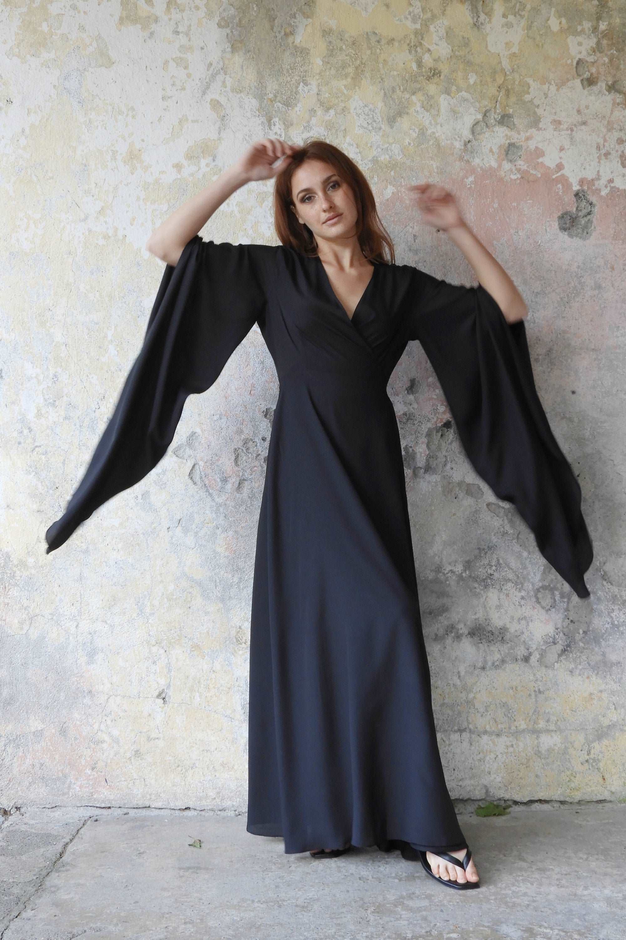 Odana's | Sustainable Gifts | BELLE Goddess Maxi Dress Black | Maxi Dress | Sustainable Fashion