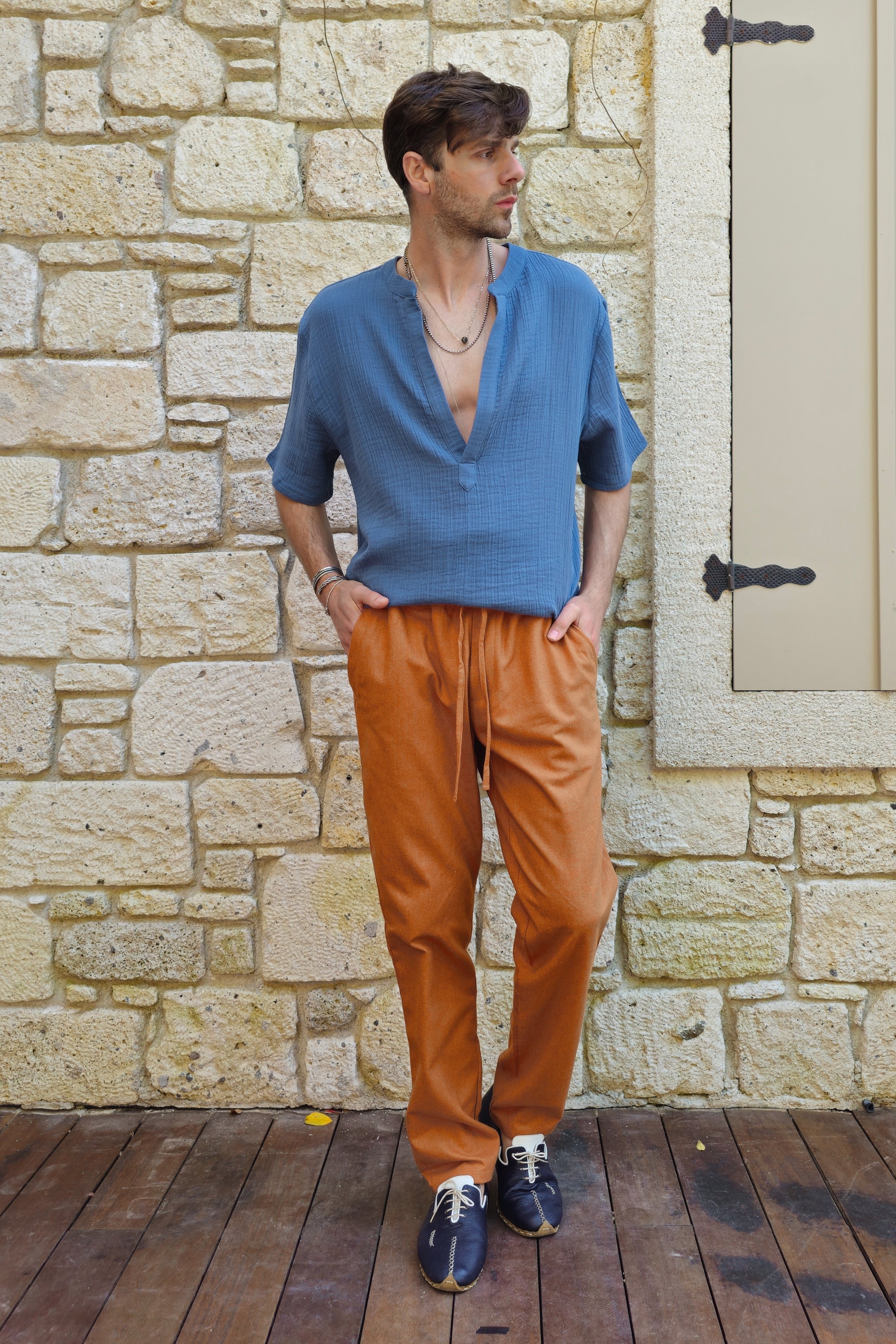 Odana's | Sustainable Gifts | ARCHEUS Organic Cotton Double Gauze Shirt (Light Indigo Blue, Rust Red) Light Indigo Blue | Shirts | Sustainable Fashion