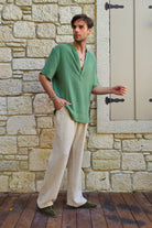 Odana's | Sustainable Gifts | ARCHEUS Organic Cotton Double Gauze Shirt (Green, Black) | Shirts | Sustainable Fashion